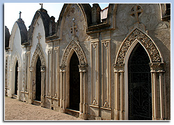 Cementiri modernista, Lloret de Mar